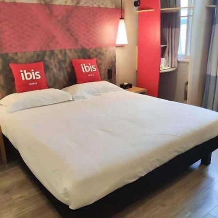 Hotel Ibis Shenyang North Station Esterno foto