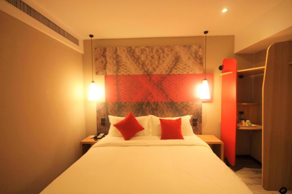 Hotel Ibis Shenyang North Station Esterno foto