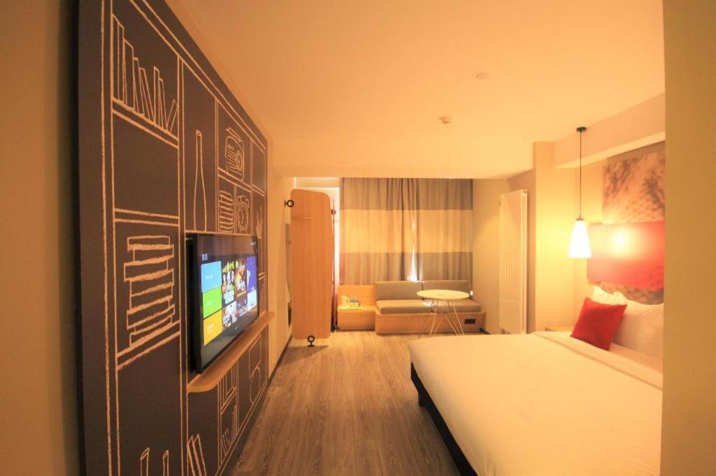 Hotel Ibis Shenyang North Station Esterno foto