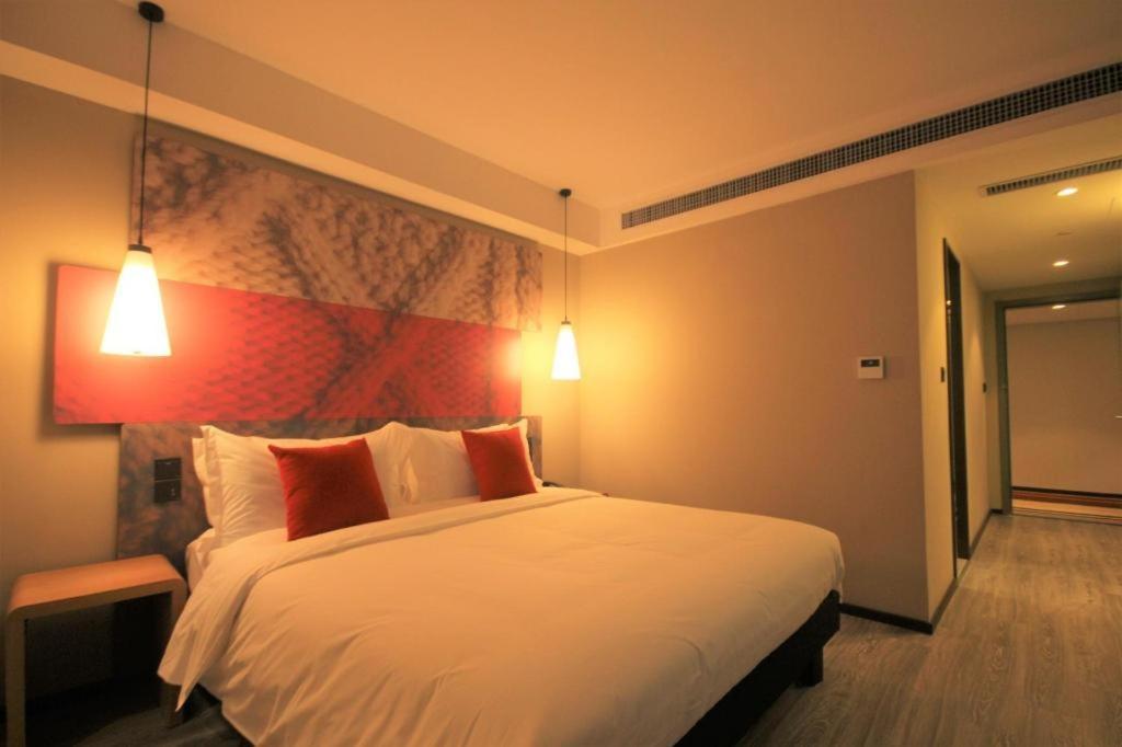 Hotel Ibis Shenyang North Station Esterno foto