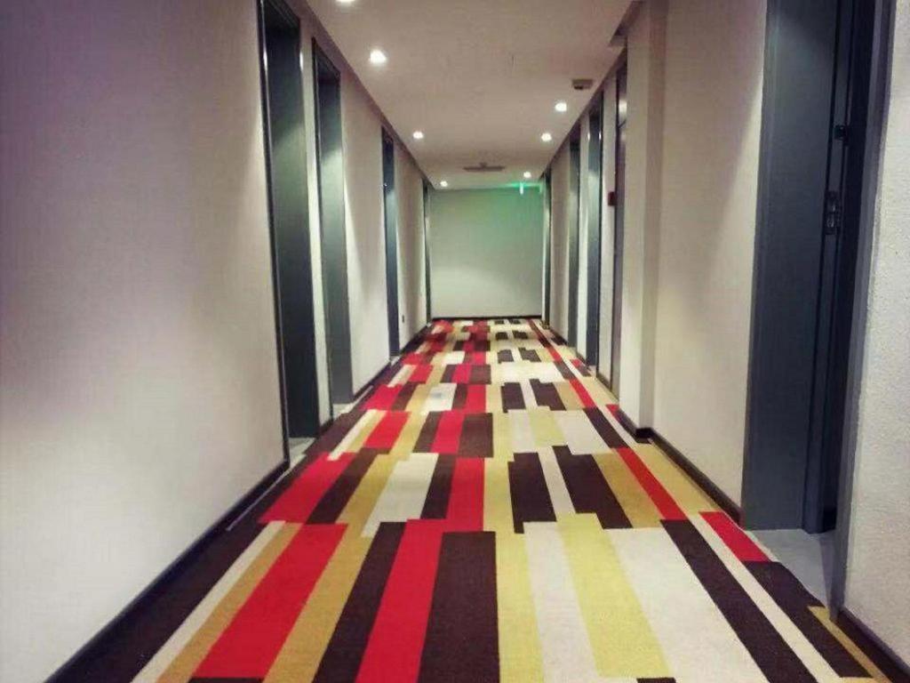 Hotel Ibis Shenyang North Station Esterno foto