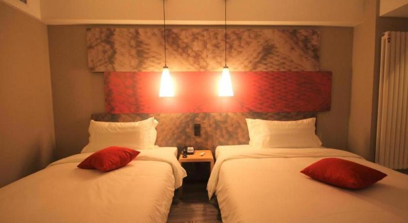Hotel Ibis Shenyang North Station Esterno foto