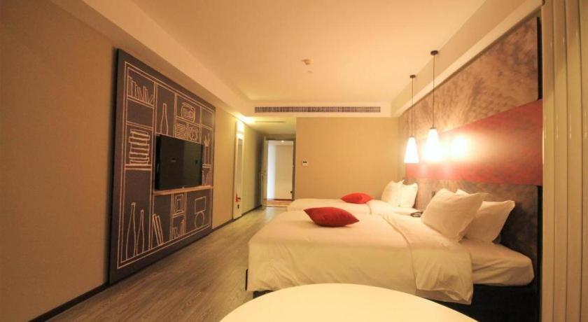 Hotel Ibis Shenyang North Station Esterno foto