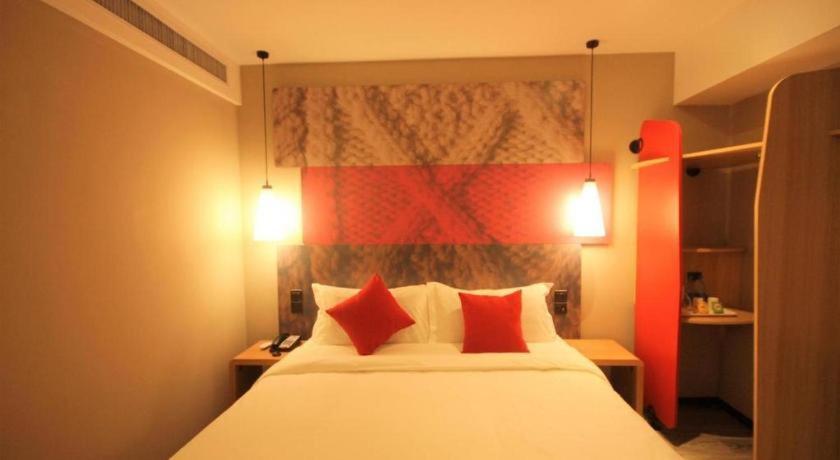 Hotel Ibis Shenyang North Station Esterno foto