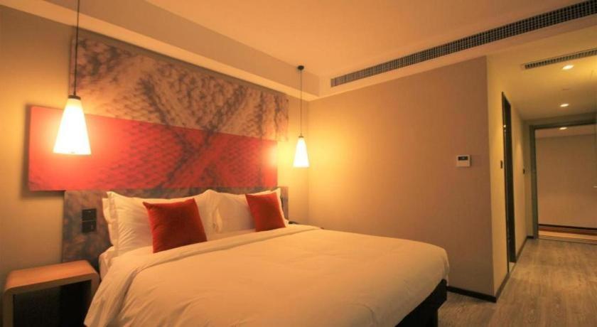 Hotel Ibis Shenyang North Station Esterno foto