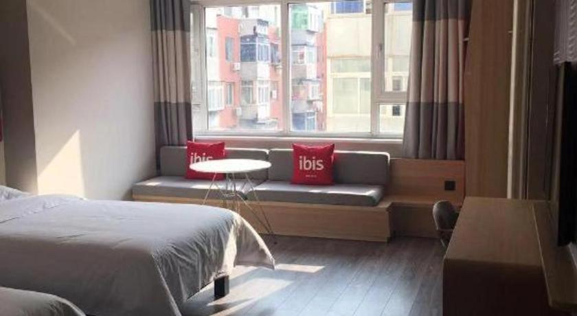 Hotel Ibis Shenyang North Station Esterno foto